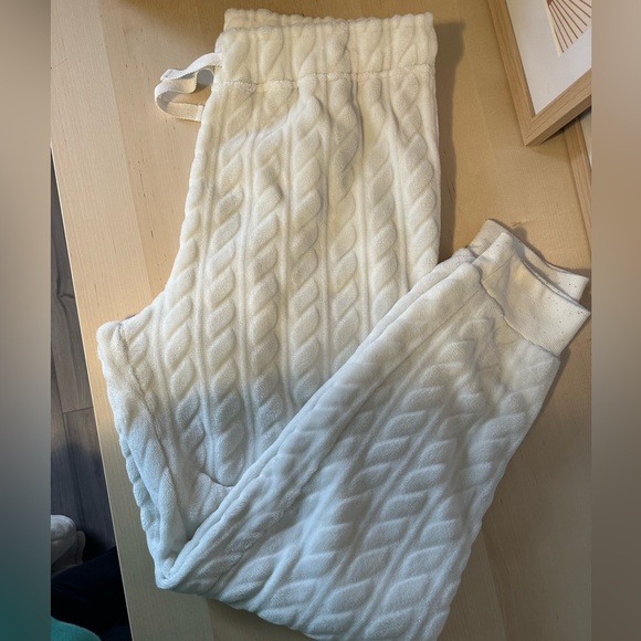 3/$15 Cozy fleece tapered pants - Picture 1 of 5